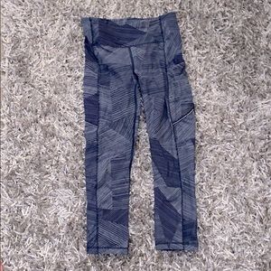 Lululemon cropped leggings